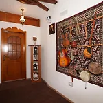 Boutique Ergjeria * Gjirokastër