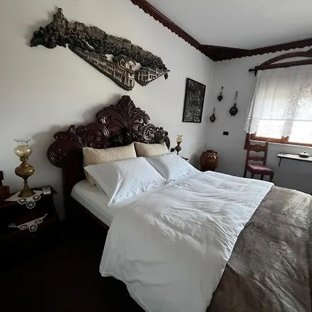 Hotel Boutique Ergjeria *